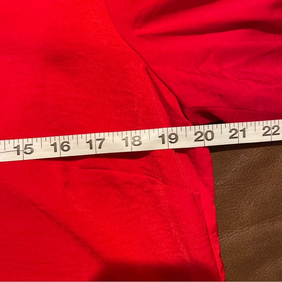 CAbi Aurora Blouse Ruched 3/4 Sleeve Blouse Red M - Picture 5 of 7